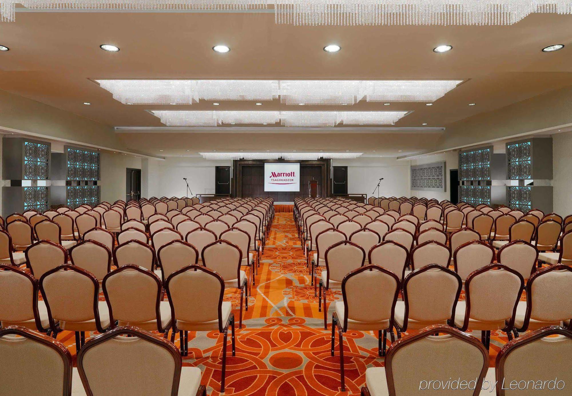 Tsaghkadzor Marriott Hotel Екстер'єр фото
