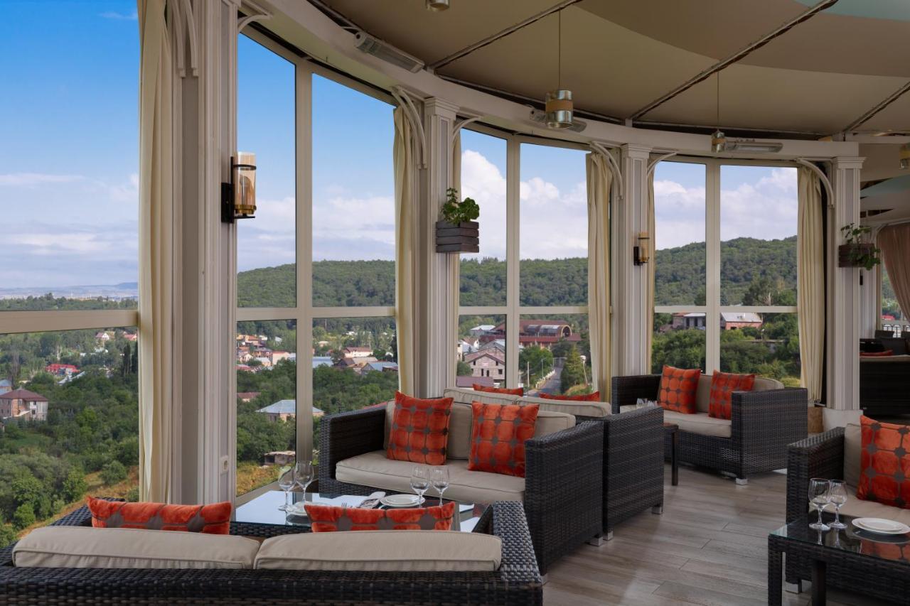 Tsaghkadzor Marriott Hotel Екстер'єр фото