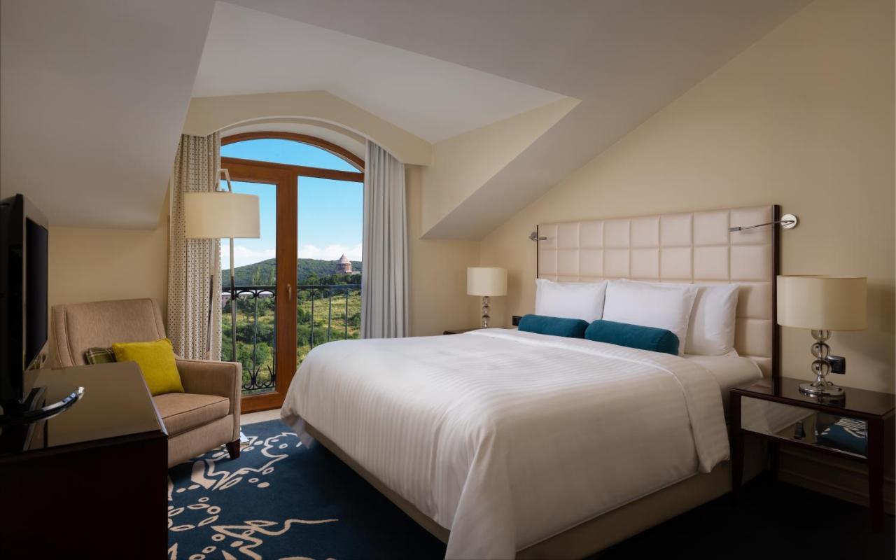 Tsaghkadzor Marriott Hotel Екстер'єр фото